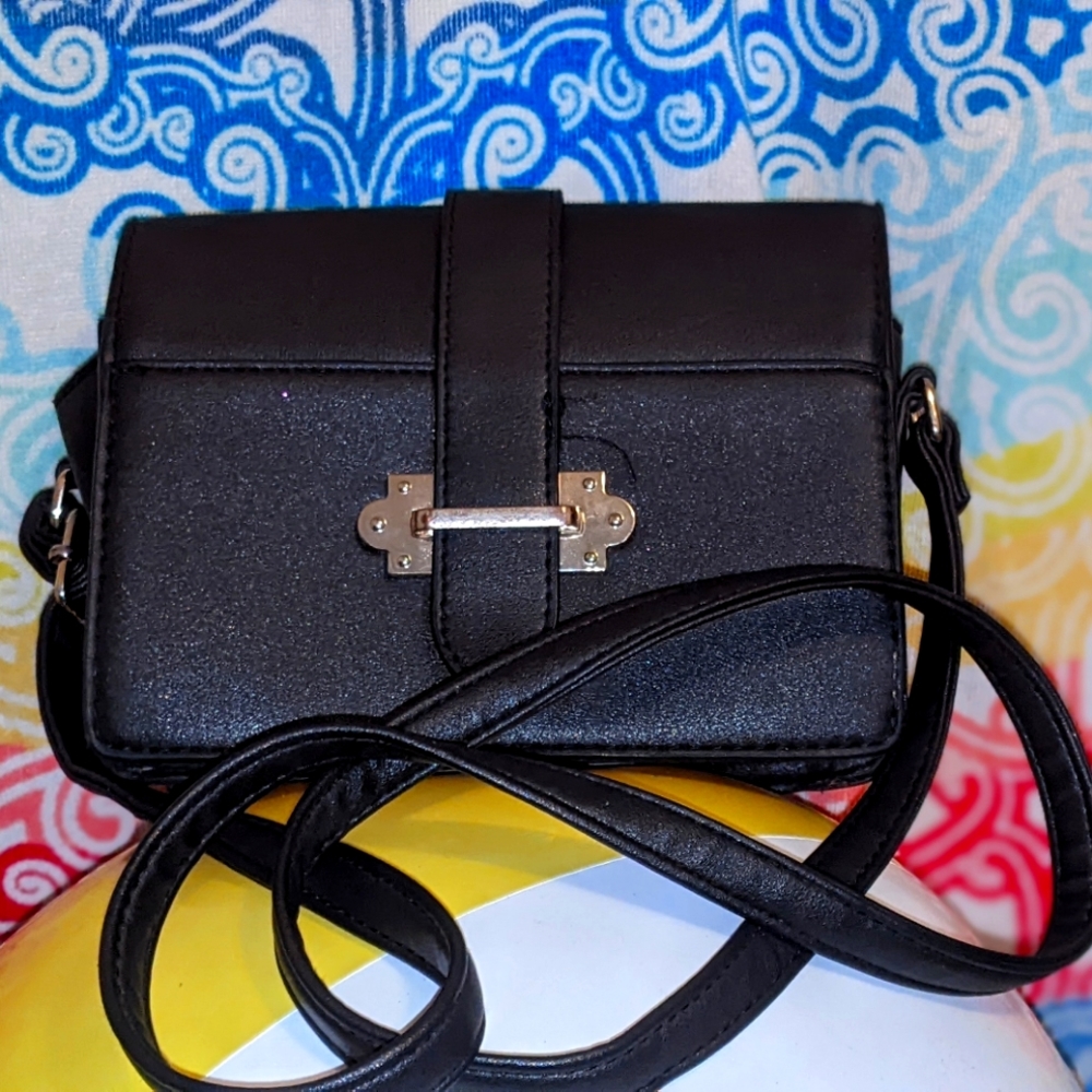 Black purse